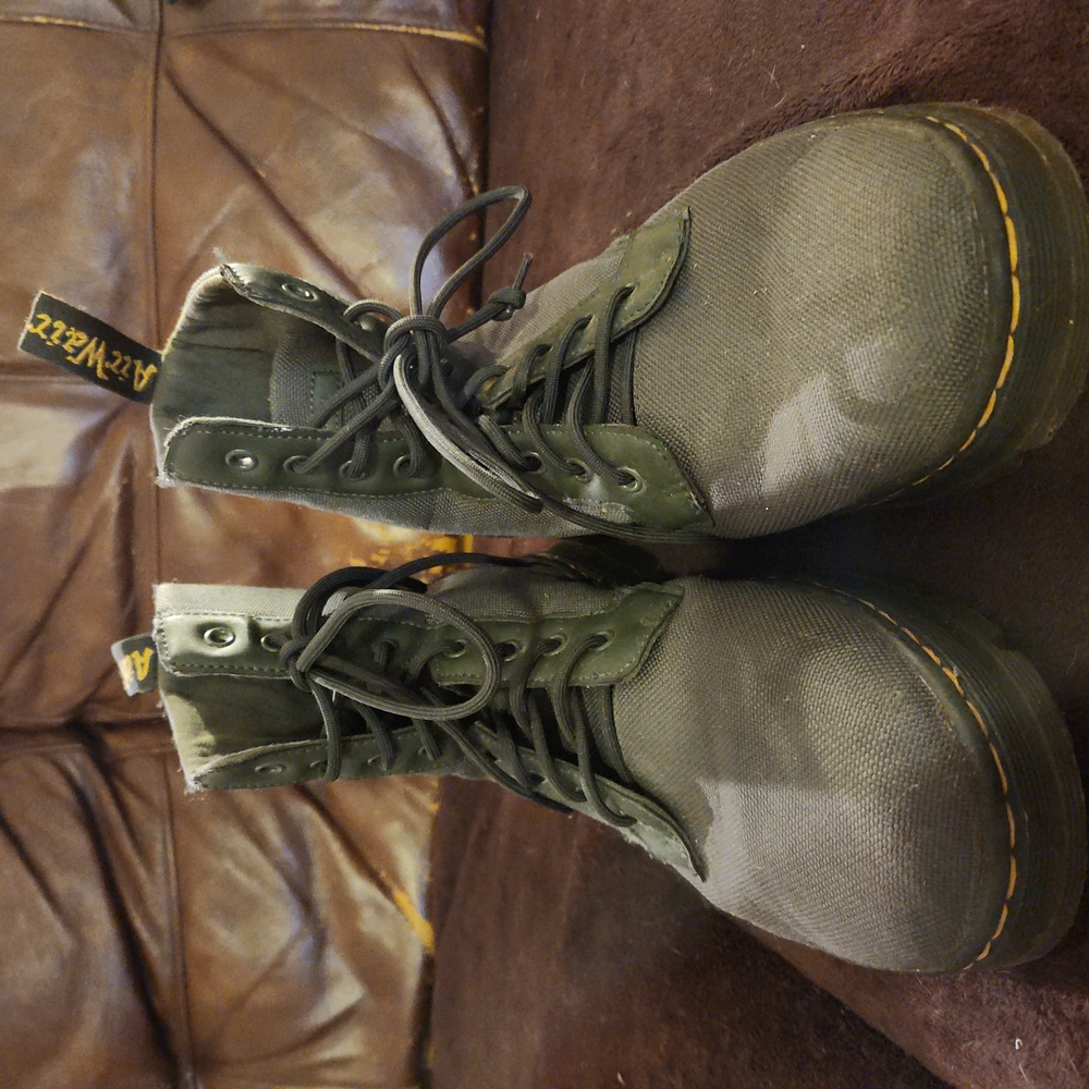 Men's boots